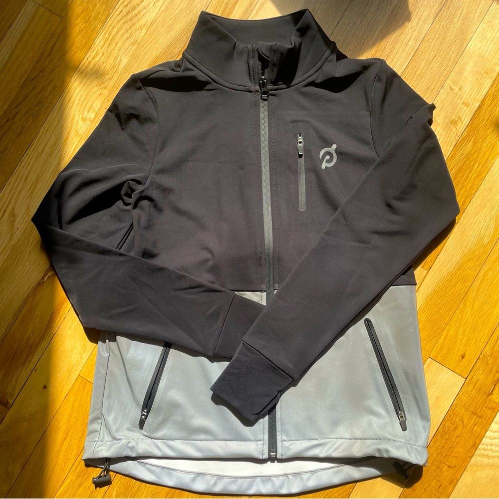 NWT! Peloton Reflective Running Jacket Women’s Size XS Black and Silver